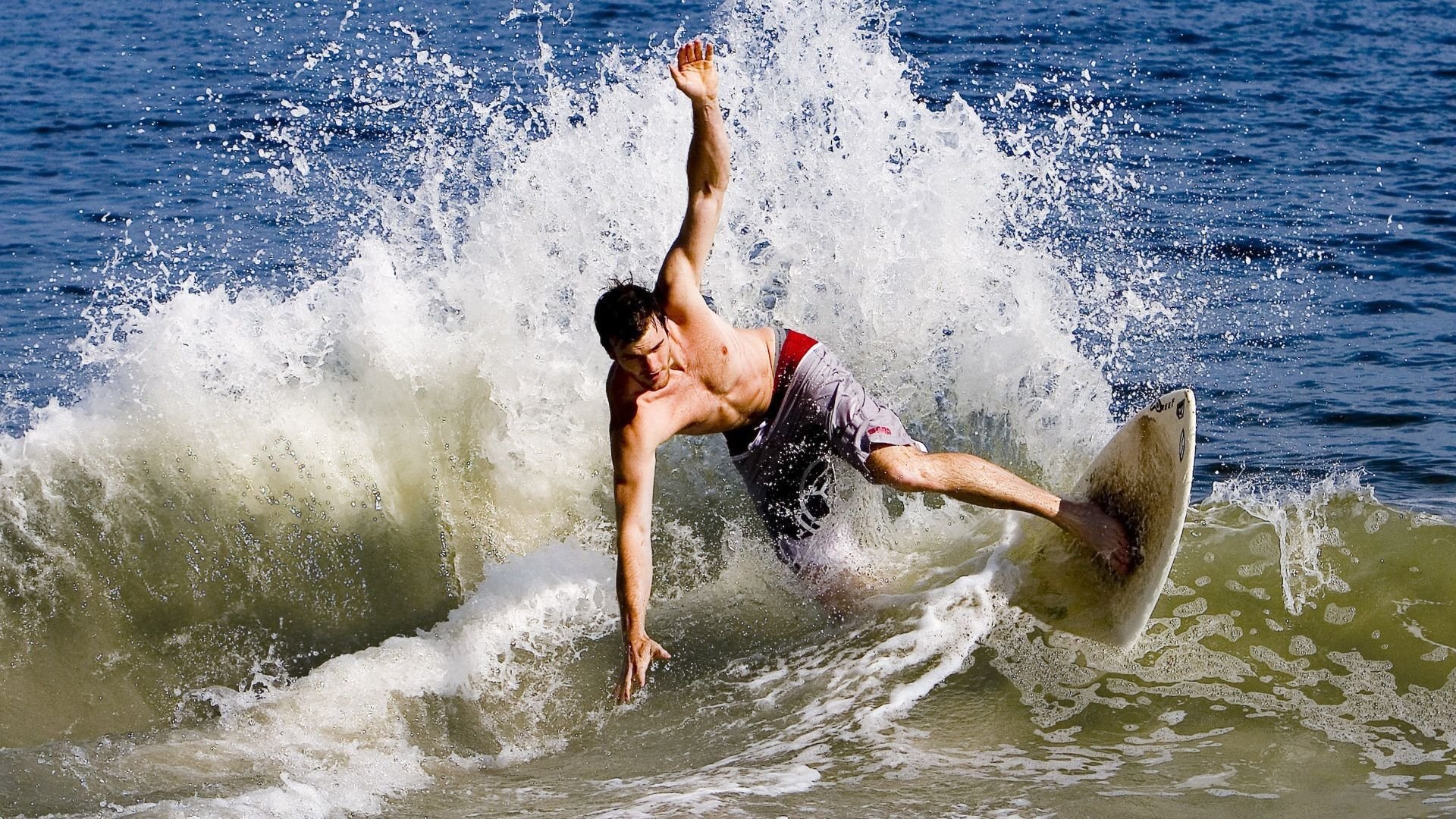 开云体育官网-篮球运动员比赛状态调整技巧,篮球运动员比赛状态调整技巧视频